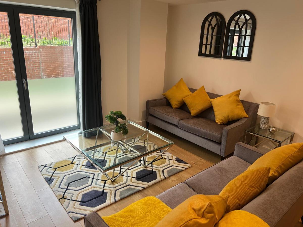 Lovely 2 Bed Apartment In Leeds Centre מראה חיצוני תמונה