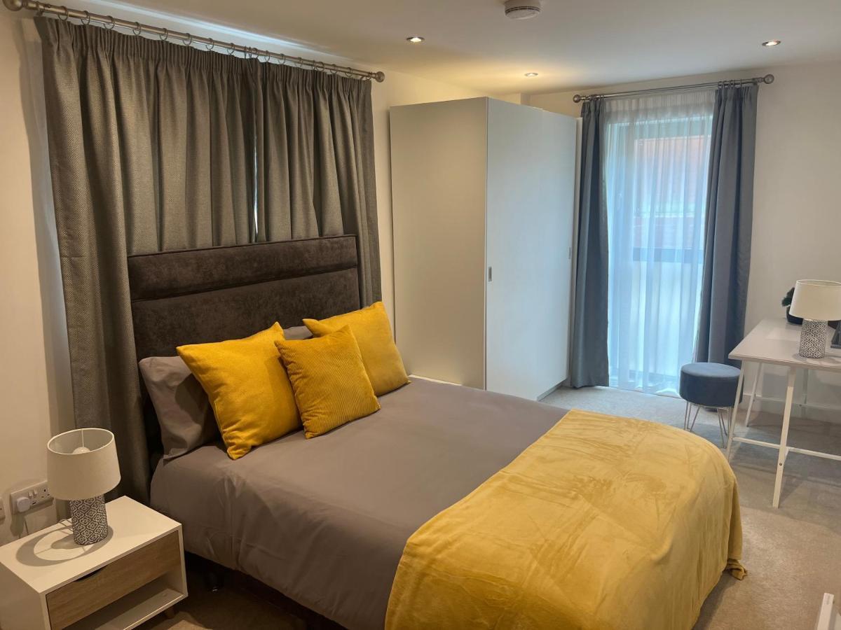 Lovely 2 Bed Apartment In Leeds Centre מראה חיצוני תמונה
